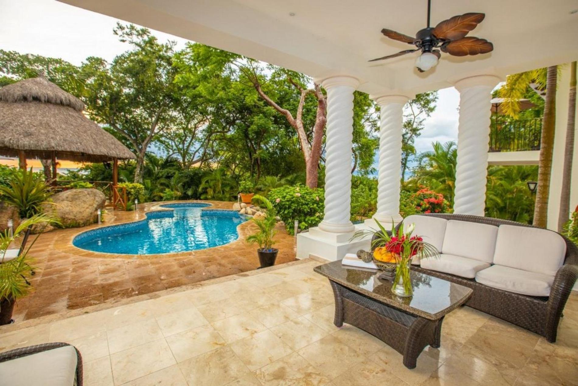 Villa Tesoro Del Mar بويرتو فالارتا المظهر الخارجي الصورة