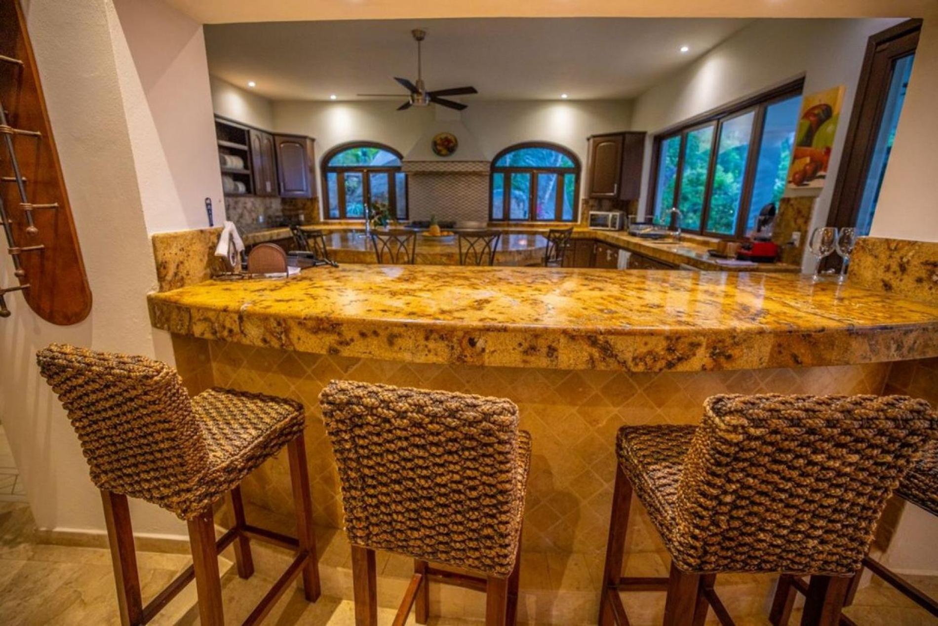 Villa Tesoro Del Mar بويرتو فالارتا المظهر الخارجي الصورة