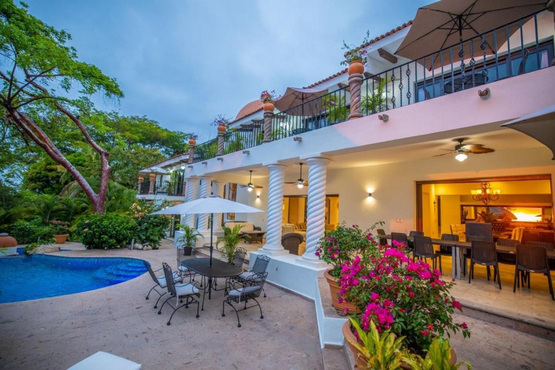 Villa Tesoro Del Mar بويرتو فالارتا المظهر الخارجي الصورة