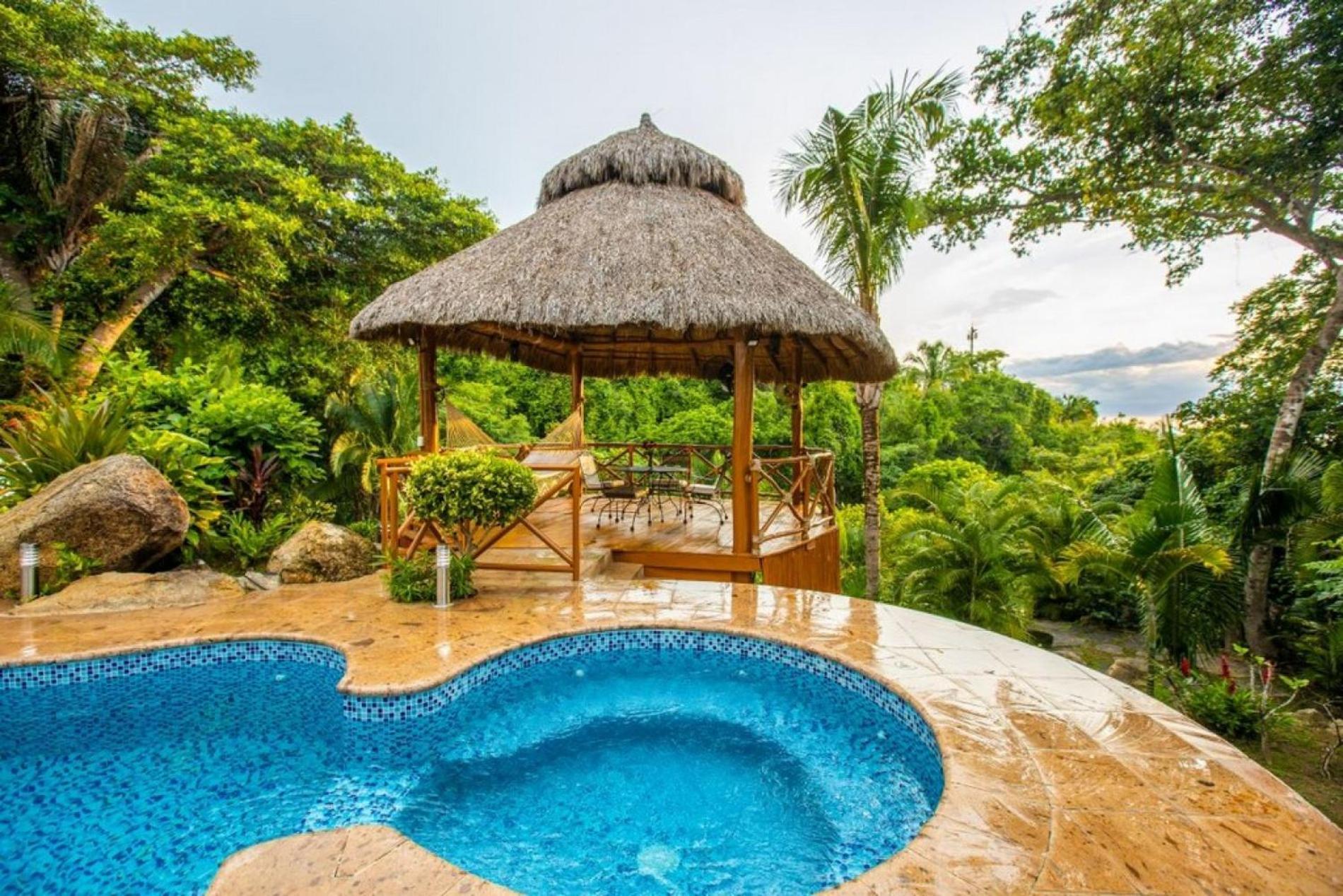 Villa Tesoro Del Mar بويرتو فالارتا المظهر الخارجي الصورة